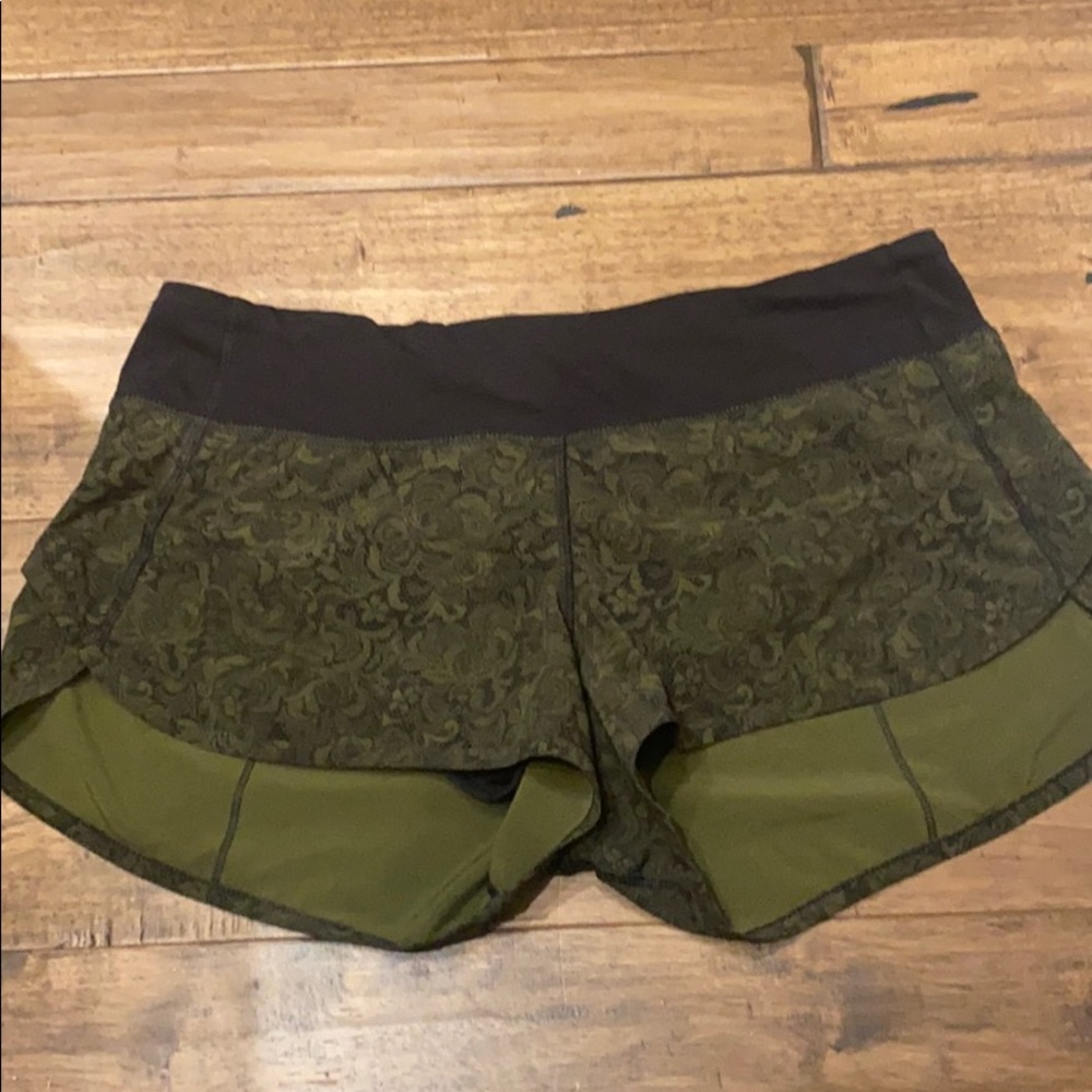 Lululemon 2.5 Speed Up Shorts